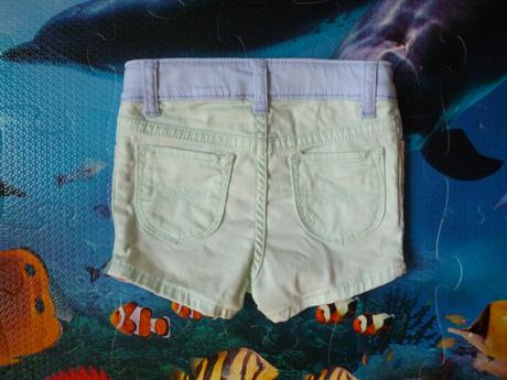 Málo nosené rifľové šortky v pastelových farbách, gap,92