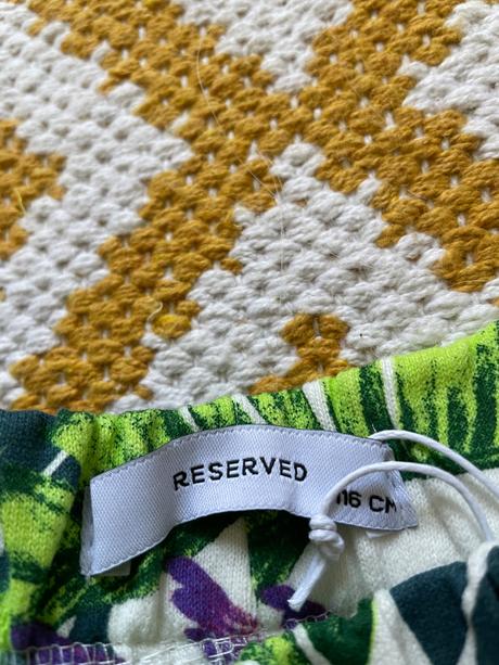 Teplaky, reserved,116