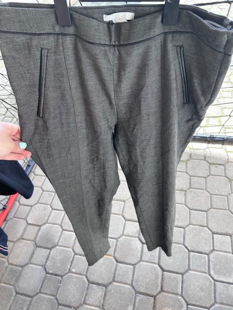 Mix damskych nohavíc, 38