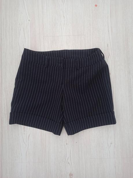 Kraťasy s pásikmi, xs