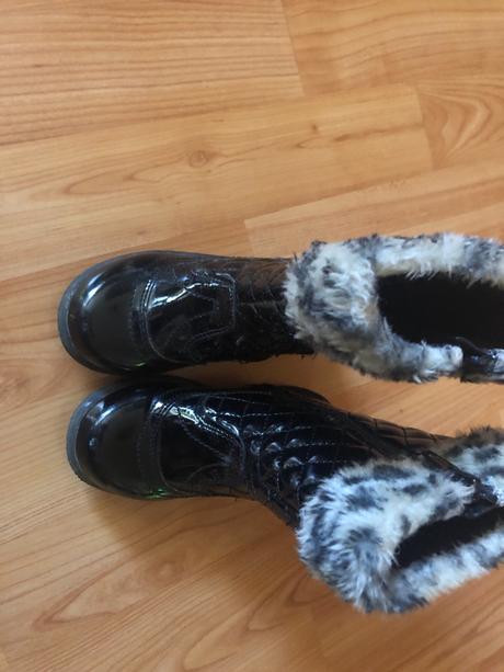 Lakove čižmičky 23, 23