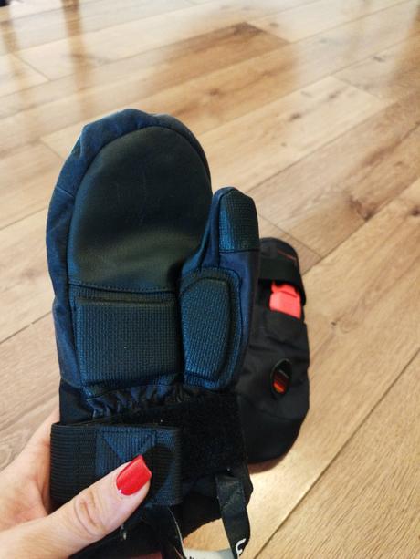 Rukavice na snowboard, 140