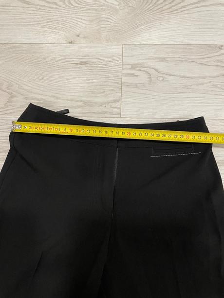 Čierne elegantné nohavice, 152