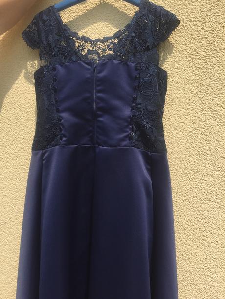 Spoločenské šaty, l