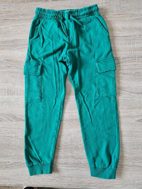 Vačkové tepláky, 134