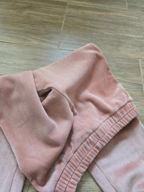 Nohavicové tepláky č.140-146, 140