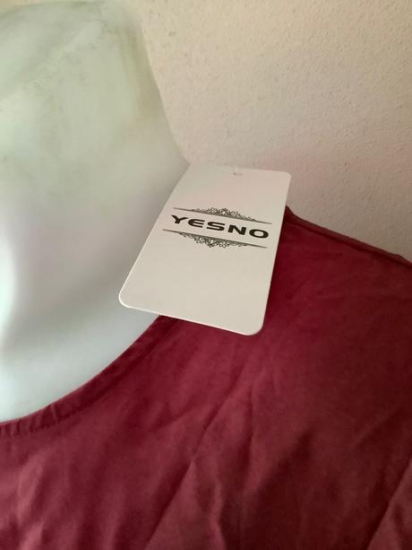 Krasne šaty/q1, 40 / m