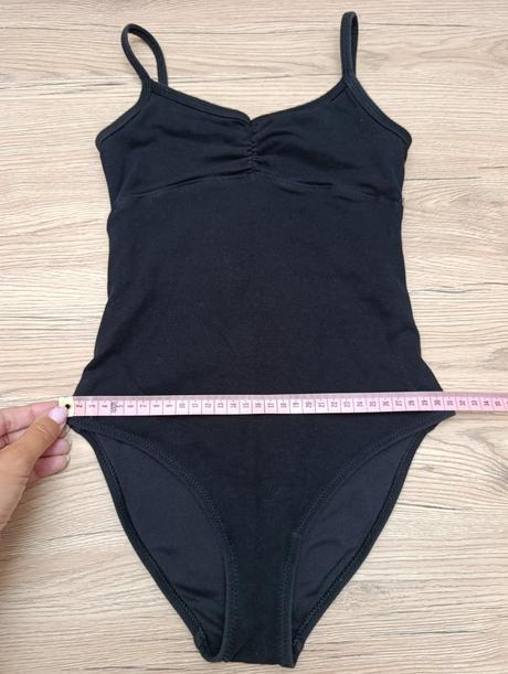 Dievčenské čierne body na ramienka, 122