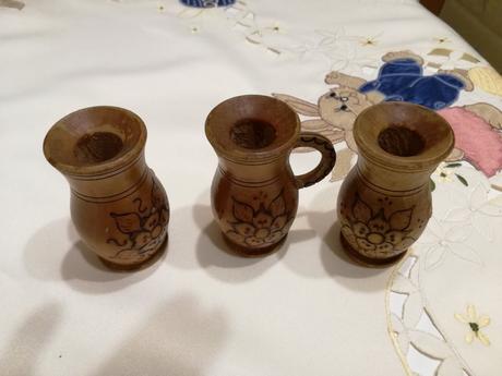 Drevené umelecké predmety,