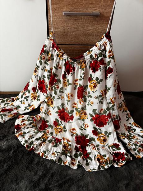 Kvetinový top, h&m,xs