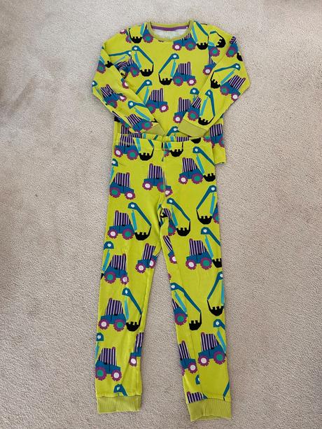 Hrubsie pyzamo, next,146