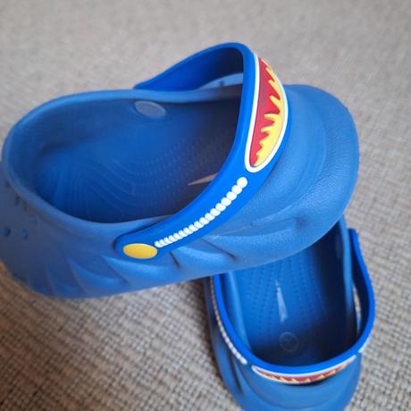 Crocsy, 34