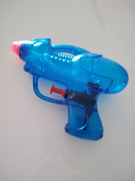 Pistol na vodu detska aj bez vody kludne, 