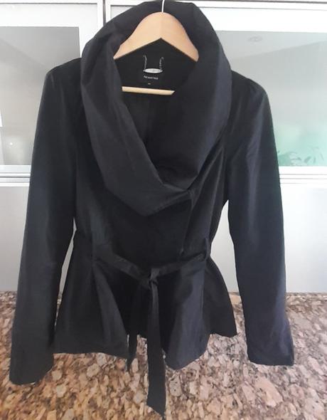 Prechodná bunda 38, reserved,38