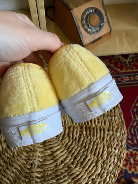 Vans tenisky zlte tenisky plyšový materiál 36,5, vans,37