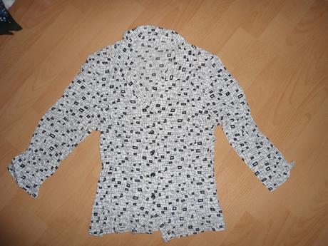 Cierno-biela bluzka, s