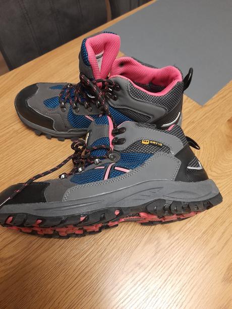 Topánky turisticke, 39