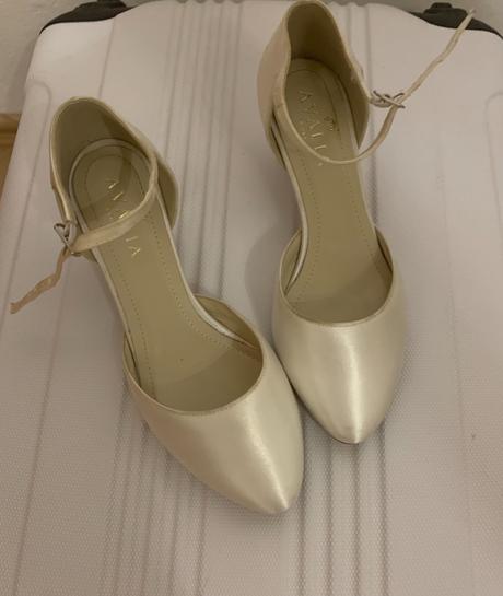 Svadobné topánky, 36