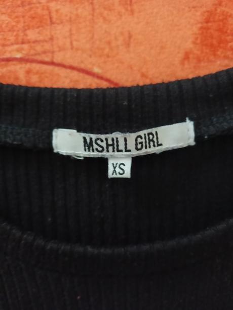 Šaty po bokoch farebný pásik xs, xs