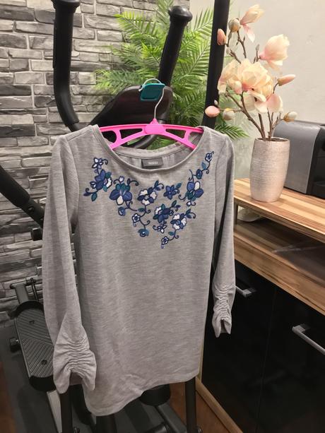 Mikina s výšivkou c&a, c&a,xs