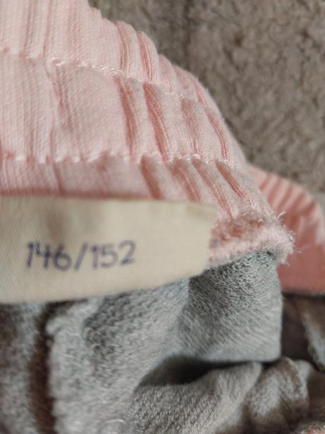 Tepláky 145/152, 152