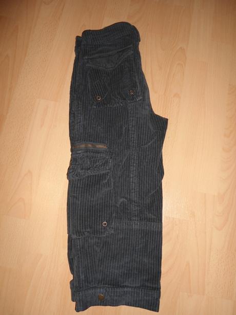 Cierne 3/4-ove nohavice, s