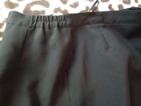 Čierny 3 dielny kostým, 42