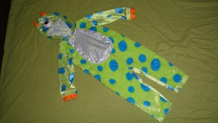 Kostymcek pre strasidielko od tu, 