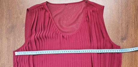 Lahucka bordova bluzka v. 42, 42