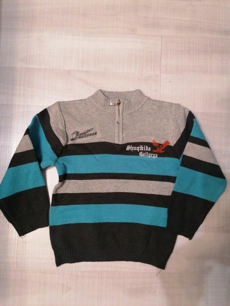 Pulover sportovy dizajn, 98