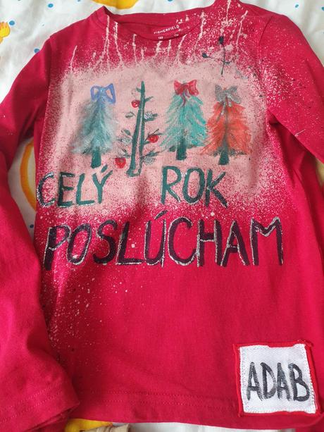 Vianočné tričká, 110