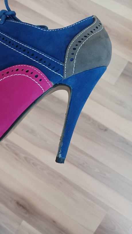 Vzorované členkové čižmy, 36