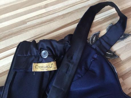 Koktejlové šaty, 36