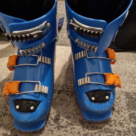 Lyziarky, tecnica,37