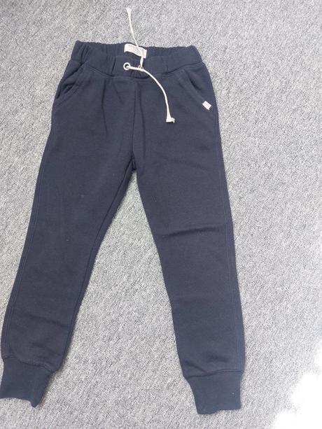 Tepláky, reserved,122