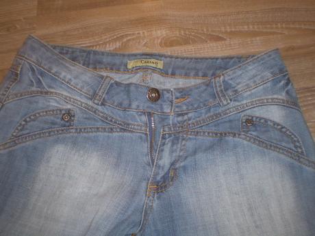 Dámske trojštvrťové rifle, 28