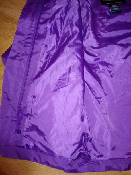 Prechodná bundička, 128