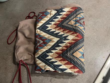 Elastická šatka darujem,