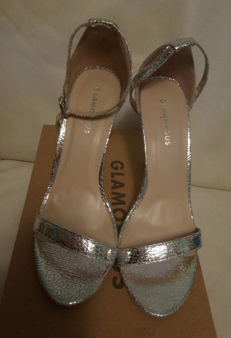 Strieborné glamorous sandálky, 38