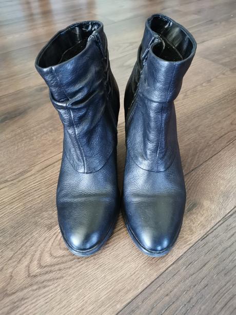 Zateplene kožené čižmy, 39