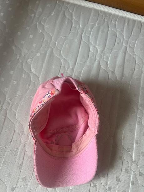 Ušianka, barbie,134