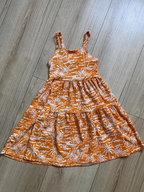 Letne saty zn. zara, zara,122
