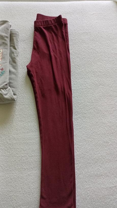 3x teplákové šaty, lupilu,122