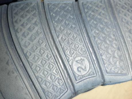 Sandálky vel.24, 24