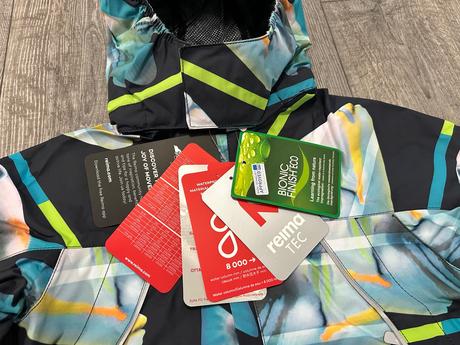 Kvalitna funkcna prechodna bunda zn. reima, reima,122 / 128