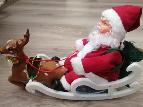 Mikuláš na saniach + srnček,