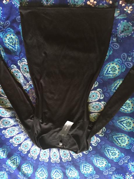 Čierne jednoduché šaty, amisu,s