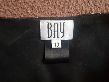 Šaty bay na výšku cca 140 cm, bay,140