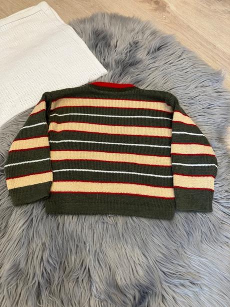 Chlapčenský pásikavý sveter, 86