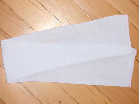 Biely šálik, topolino,98